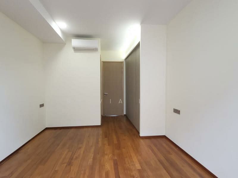 🏡Well Built Semi-Detached With Basement, Lift and Pool! 🏕 Sylvia 9625 5221, Siglap, Fidelio St,  Aida St, Tosca St, Woo Mun Chew, 7 Bedrooms, 5,590 sqft, Semi-Detached House For Sale, by Sylvia Lau, 500192375 - Common Bedroom - PropertyGuru.com.sg