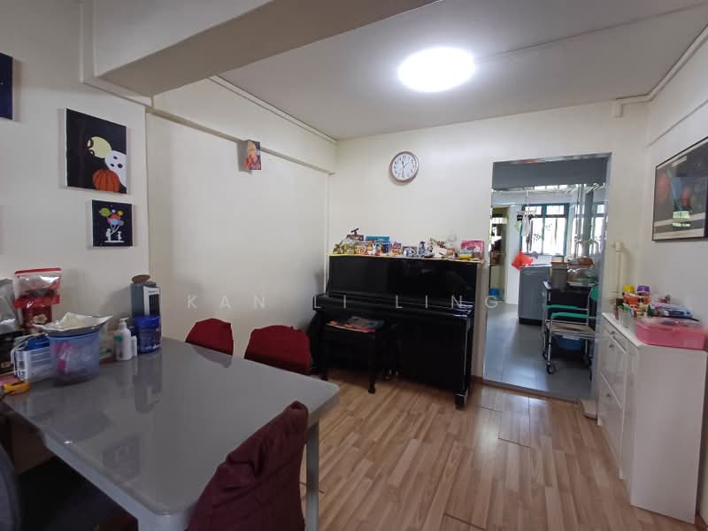 209 Boon Lay Place, 209 Boon Lay Place, 2 Bedrooms, 700 sqft, HDB Flat For Sale, by Kan Li Ling, 500192393 - Interior - PropertyGuru.com.sg