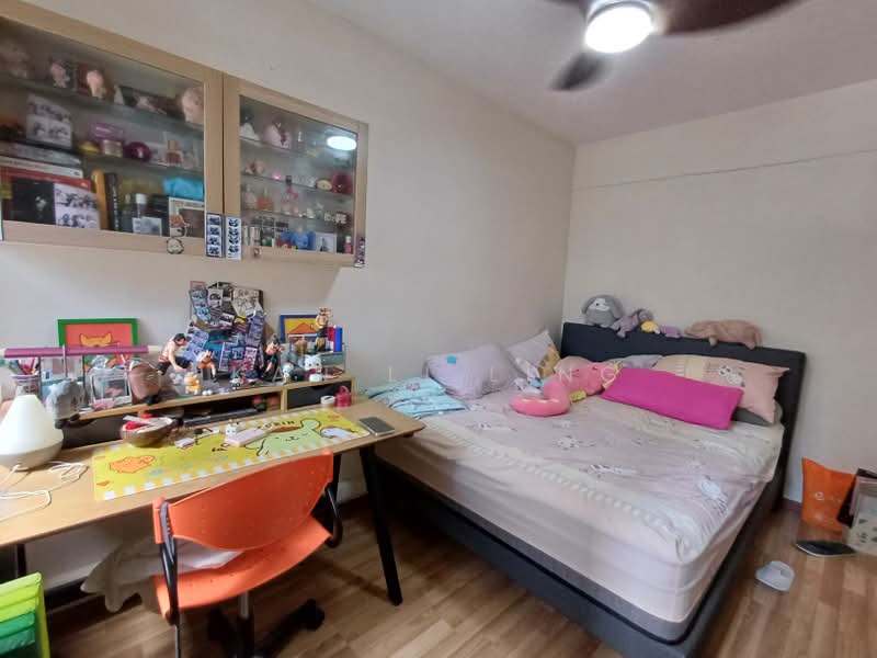 209 Boon Lay Place, 209 Boon Lay Place, 2 Bedrooms, 700 sqft, HDB Flat For Sale, by Kan Li Ling, 500192393 - Bedroom - PropertyGuru.com.sg