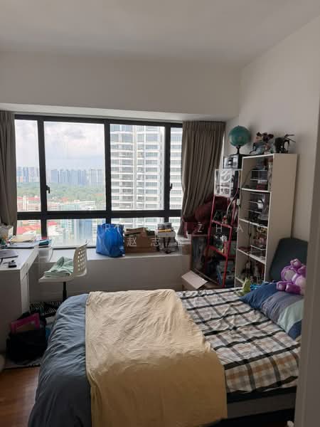 d'Leedon (Former Farrer Court), 13 Leedon Heights, 3 Bedrooms, 1,399 sqft, Condominium For Sale, by Laurent Zhao 赵志显, 500192405 - Bedroom - PropertyGuru.com.sg