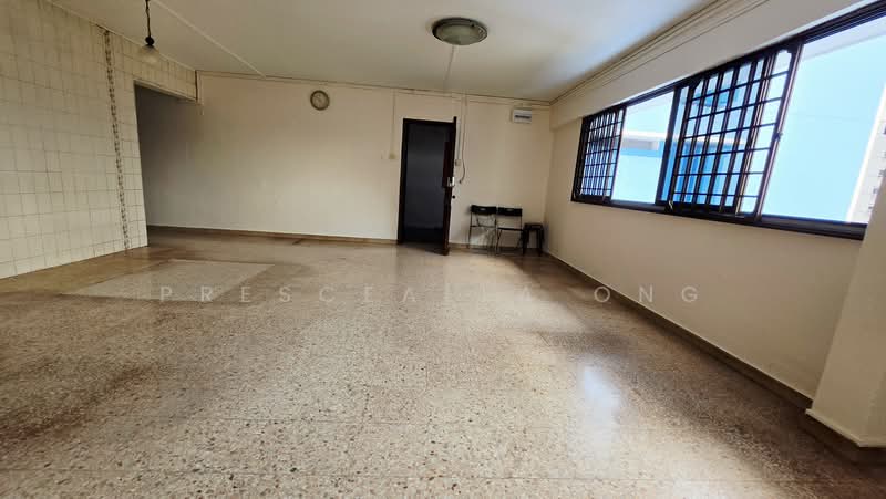 119 Bukit Batok West Avenue 6, 119 Bukit Batok West Avenue 6, 2 Bedrooms, 1,109 sqft, HDB Flat For Sale, by Prescealla Ong, 500192411 - Living Room - PropertyGuru.com.sg