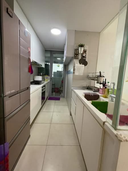 Southbank, 881 North Bridge Road, 2 Bedrooms, 969 sqft, Condominium For Rent, by Juita Tan, 500192413 - Kitchen - PropertyGuru.com.sg