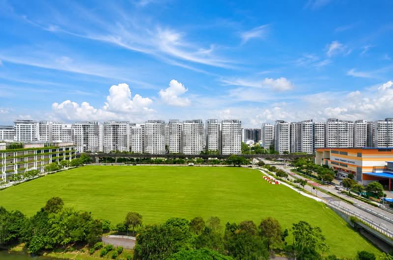 668A Edgefield Plains, 668A Edgefield Plains, 3 Bedrooms, 1,001 sqft, HDB Flat For Rent, by Steven Lin, 500192423 - Exterior - PropertyGuru.com.sg