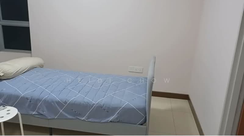 717 Clementi West Street 2, 717 Clementi West Street 2, Room Rental, 120 sqft, HDB Flat For Rent, by Heidi Chow, 500192426 - Bedroom - PropertyGuru.com.sg