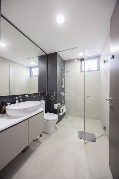 Vue 8 Residence, Pasir Ris Heights, 2 Bedrooms, 797 sqft, Condominium For Rent, by Tiffany Tao 陶虹, 500192438 - Bathroom - PropertyGuru.com.sg