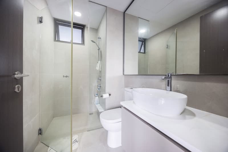 Vue 8 Residence, Pasir Ris Heights, 2 Bedrooms, 797 sqft, Condominium For Rent, by Tiffany Tao 陶虹, 500192438 - Bathroom - PropertyGuru.com.sg