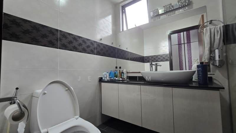Regent Heights, 50 Bukit Batok East Avenue 5, 3 Bedrooms, 1,173 sqft, Condominium For Rent, by Jeff Lim, 500192451 - PropertyGuru.com.sg