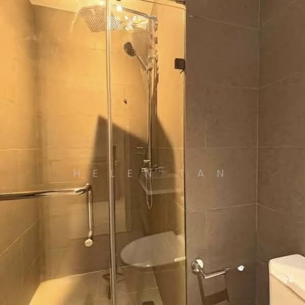 Taipan Grand, 501 Marine Parade Road, 3 Bedrooms, 1,227 sqft, Condominium For Rent, by Helen Tan, 500192465 - Bathroom - PropertyGuru.com.sg