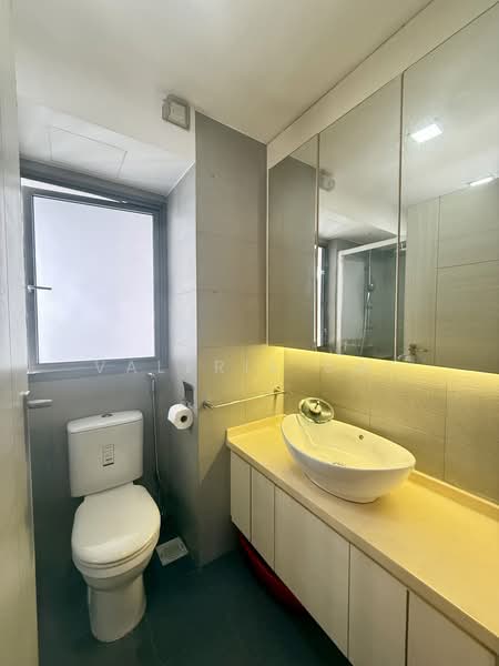 138C Yuan Ching Road, 138C Yuan Ching Road, 3 Bedrooms, 958 sqft, HDB Flat For Sale, by Valerie Cai, 500192482 - Bathroom - PropertyGuru.com.sg