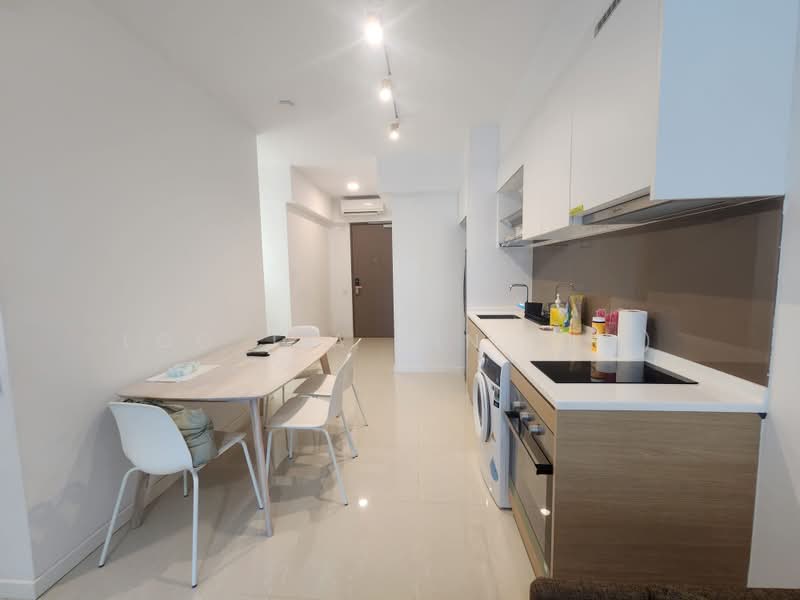Treasure at Tampines, 57 Tampines Lane, 2 Bedrooms, 678 sqft, Condominium For Rent, by Loo Jia Bin (Jo), 500192494 - Kitchen - PropertyGuru.com.sg
