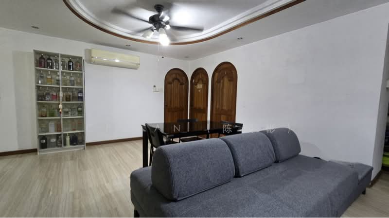 501B Wellington Circle, 501B Wellington Circle, 3 Bedrooms, 1,184 sqft, HDB Flat For Sale, by CP Tan (陈俊彬), 500192497 - Living Room - PropertyGuru.com.sg