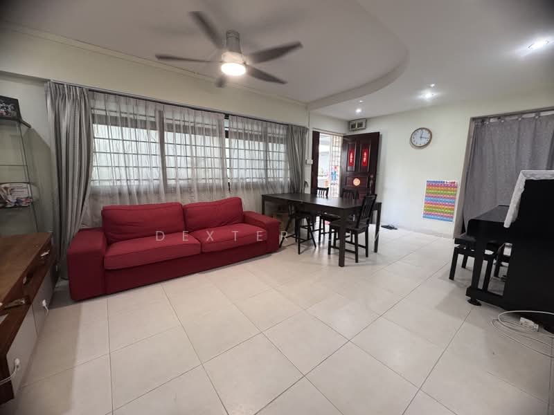 476 Sembawang Drive, 476 Sembawang Drive, 3 Bedrooms, 968 sqft, HDB Flat For Sale, by Dexter Lim, 500192500 - Living Room - PropertyGuru.com.sg