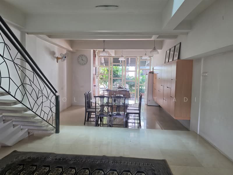 Onan, Carpmael, off Dunman Road, Carpmael, off Onan & Dunman Rd, 4 Bedrooms, 2,065 sqft, Terraced House For Sale, by Karolina Lestiadi, 500192515 - Interior - PropertyGuru.com.sg