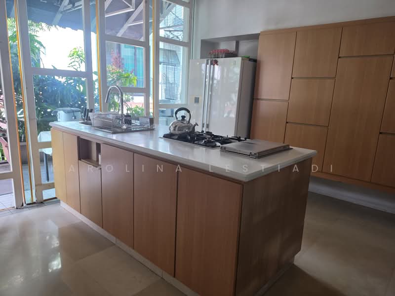 Onan, Carpmael, off Dunman Road, Carpmael, off Onan & Dunman Rd, 4 Bedrooms, 2,065 sqft, Terraced House For Sale, by Karolina Lestiadi, 500192515 - Kitchen - PropertyGuru.com.sg