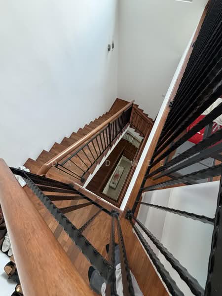 Dyson road, Dyson road, 6 Bedrooms, 3,800 sqft, Semi-Detached House For Sale, by David Wee, 500192522 - Interior - PropertyGuru.com.sg