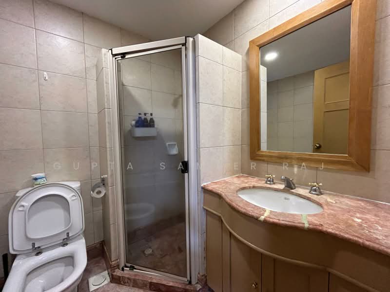 Heritage View, 6 Dover Rise, Room Rental, 200 sqft, Condominium For Rent, by Gupta Sameer Raj, 500192523 - Bathroom - PropertyGuru.com.sg