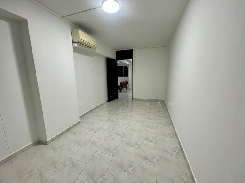 948 Jurong West Street 91, 948 Jurong West Street 91, 3 Bedrooms, 1,130 sqft, HDB Flat For Sale, by Ashcvin Mani, 500192535 - Bedroom - PropertyGuru.com.sg