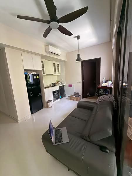 The Inflora, 51 Flora Drive, 1 Bedroom, 467 sqft, Condominium For Rent, by Baron Tan 陈鼎超, 500192542 - Living Room - PropertyGuru.com.sg