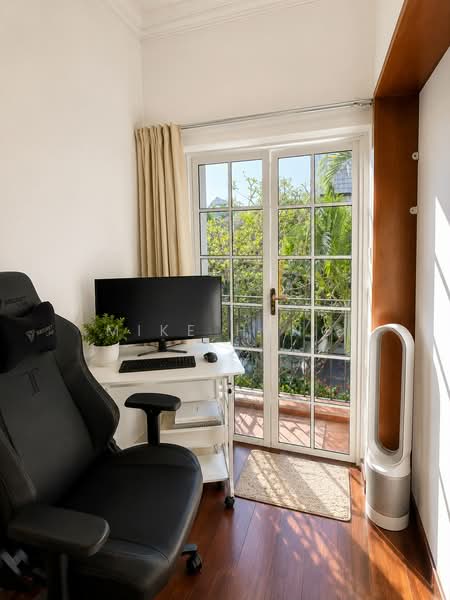 La Meyer, 66 Meyer Road, Room Rental, 300 sqft, Condominium For Rent, by Mike Heng, 500192543 - Study - PropertyGuru.com.sg