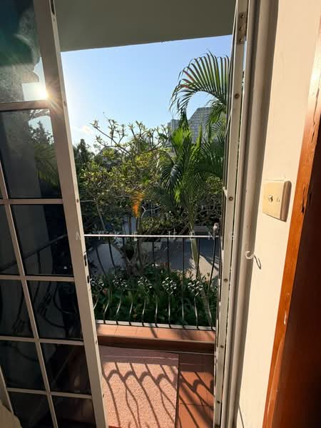 La Meyer, 66 Meyer Road, Room Rental, 300 sqft, Condominium For Rent, by Mike Heng, 500192543 - Balcony - PropertyGuru.com.sg