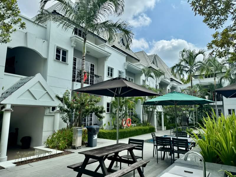 La Meyer, 66 Meyer Road, Room Rental, 300 sqft, Condominium For Rent, by Mike Heng, 500192543 - Exterior - PropertyGuru.com.sg
