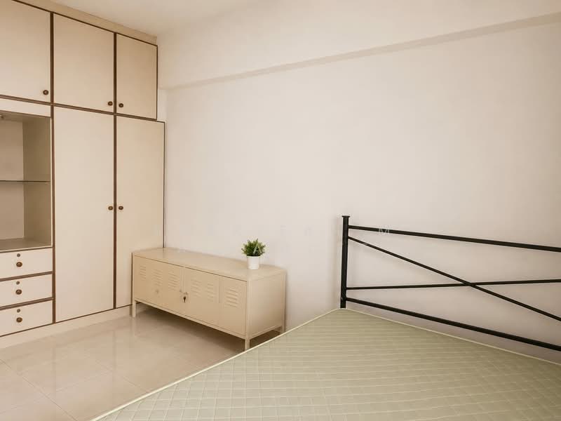 259 Bishan Street 22, 259 Bishan Street 22, 3 Bedrooms, 1,119 sqft, HDB Flat For Sale, by Sharifah M Alsagoff, 500192545 - Bedroom - PropertyGuru.com.sg