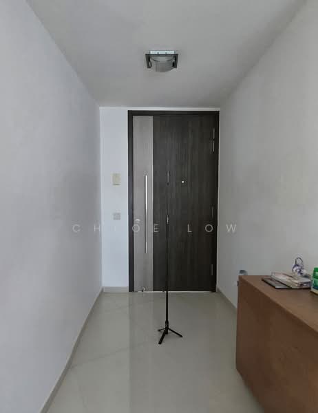The Interlace, 212 Depot Road, 2 Bedrooms, 1,055 sqft, Condominium For Rent, by Chloe Low, 500192547 - Entrance - PropertyGuru.com.sg