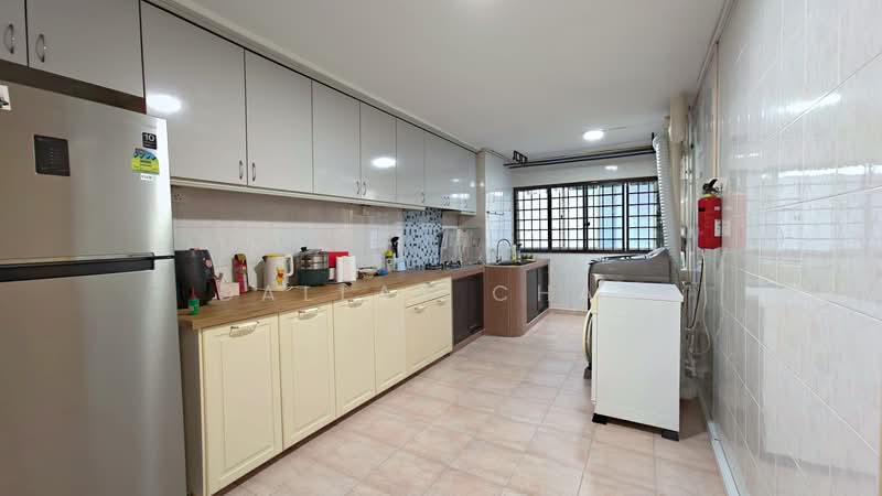 122 Bedok North Street 2, 122 Bedok North Street 2, 1 Bedroom, 527 sqft, HDB Flat For Rent, by Dallas Chan, 500192548 - Kitchen - PropertyGuru.com.sg