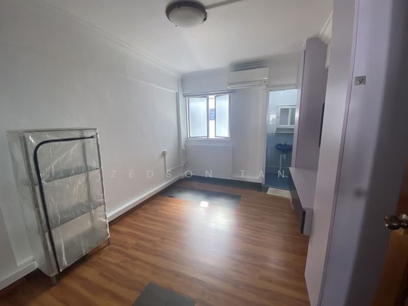 716 Yishun Street 71, 716 Yishun Street 71, 2 Bedrooms, 688 sqft, HDB Flat For Rent, by Zedson Tan, 500192557 - Interior - PropertyGuru.com.sg