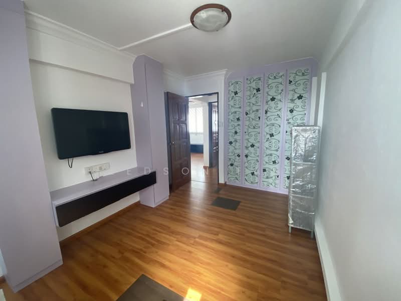 716 Yishun Street 71, 716 Yishun Street 71, 2 Bedrooms, 688 sqft, HDB Flat For Rent, by Zedson Tan, 500192557 - Living Room - PropertyGuru.com.sg