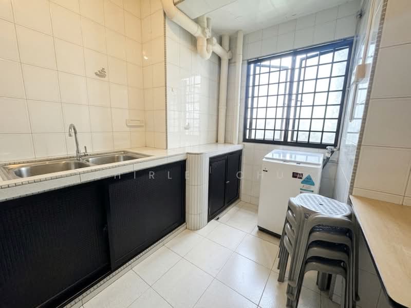 37 Telok Blangah Rise, 37 Telok Blangah Rise, 3 Bedrooms, 1,259 sqft, HDB Flat For Sale, by Shirley Chua, 500192561 - Kitchen - PropertyGuru.com.sg