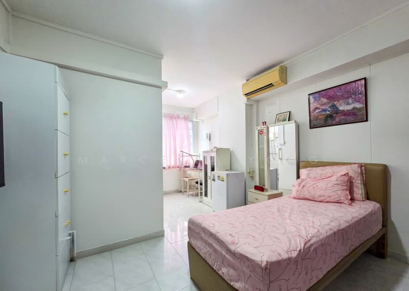 554 Hougang Street 51, 554 Hougang Street 51, 4 Bedrooms, 1,119 sqft, HDB Flat For Sale, by Marcella Yong 杨惠晴, 500192568 - Bedroom - PropertyGuru.com.sg