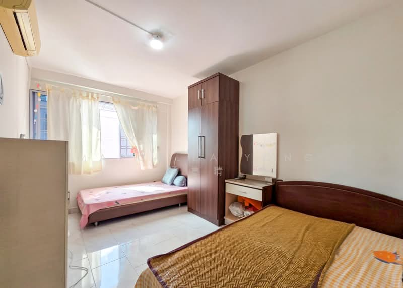 554 Hougang Street 51, 554 Hougang Street 51, 4 Bedrooms, 1,119 sqft, HDB Flat For Sale, by Marcella Yong 杨惠晴, 500192568 - Bedroom - PropertyGuru.com.sg