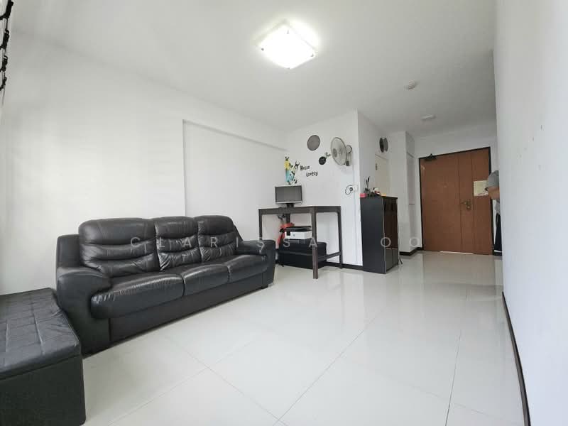 26B Saint George's Lane, 26B Saint George's Lane, 3 Bedrooms, 1,001 sqft, HDB Flat For Sale, by Clarissa Loo, 500192574 - Living Room - PropertyGuru.com.sg