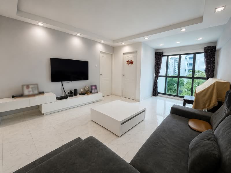 467 Admiralty Drive, 467 Admiralty Drive, 3 Bedrooms, 1,097 sqft, HDB Flat For Sale, by Anthony Sentosa, 500192576 - Living Room - PropertyGuru.com.sg