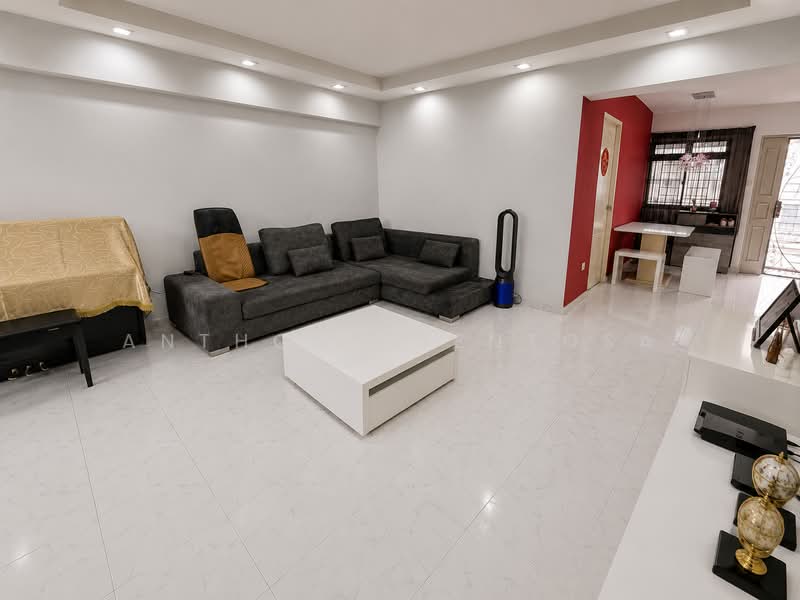 467 Admiralty Drive, 467 Admiralty Drive, 3 Bedrooms, 1,097 sqft, HDB Flat For Sale, by Anthony Sentosa, 500192576 - Living Room - PropertyGuru.com.sg