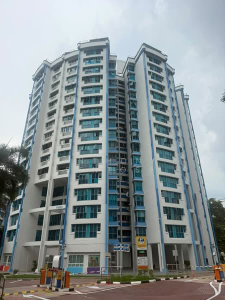 467 Admiralty Drive, 467 Admiralty Drive, 3 Bedrooms, 1,097 sqft, HDB Flat For Sale, by Anthony Sentosa, 500192576 - Exterior - PropertyGuru.com.sg