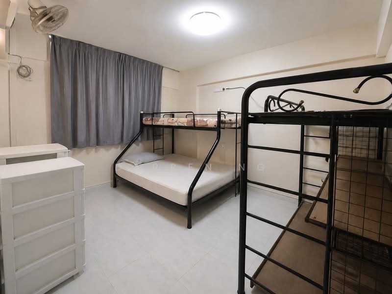 924 Tampines Street 91, 924 Tampines Street 91, Room Rental, 100 sqft, HDB Flat For Rent, by Darren Ng, 500192578 - Bedroom - PropertyGuru.com.sg