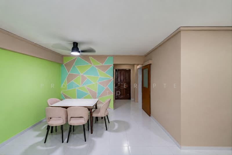 576 Woodlands Glen, 576 Woodlands Drive 16, 3 Bedrooms, 1,184 sqft, HDB Flat For Sale, by KOH YONG JIAN, 500192580 - Dining Room - PropertyGuru.com.sg