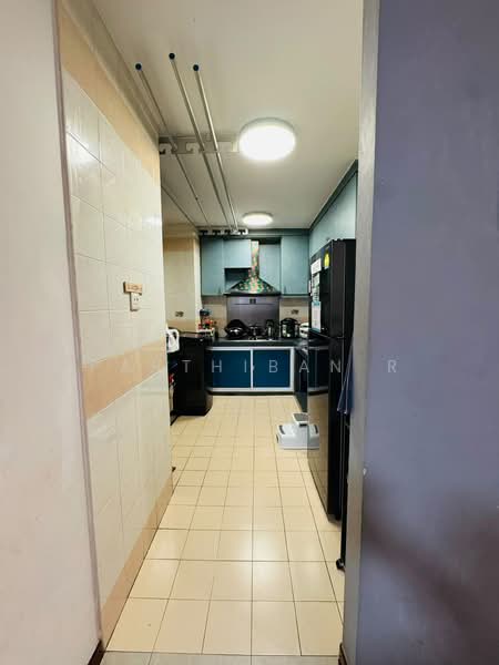 689B Woodlands Drive 75, 689B Woodlands Drive 75, 3 Bedrooms, 969 sqft, HDB Flat For Sale, by Agt Parthiban, 500192581 - Kitchen - PropertyGuru.com.sg