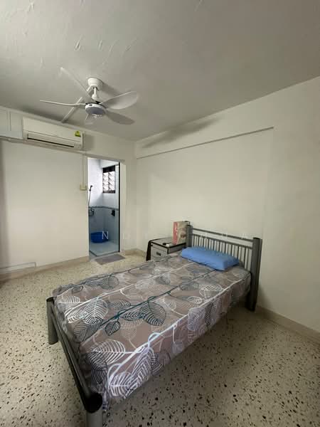 50 Sims Drive, 50 Sims Drive, 3 Bedrooms, 1,259 sqft, HDB Flat For Sale, by Cindy Chua, 500192585 - Master Bedroom - PropertyGuru.com.sg