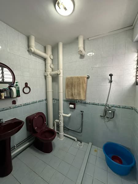50 Sims Drive, 50 Sims Drive, 3 Bedrooms, 1,259 sqft, HDB Flat For Sale, by Cindy Chua, 500192585 - Bathroom - PropertyGuru.com.sg