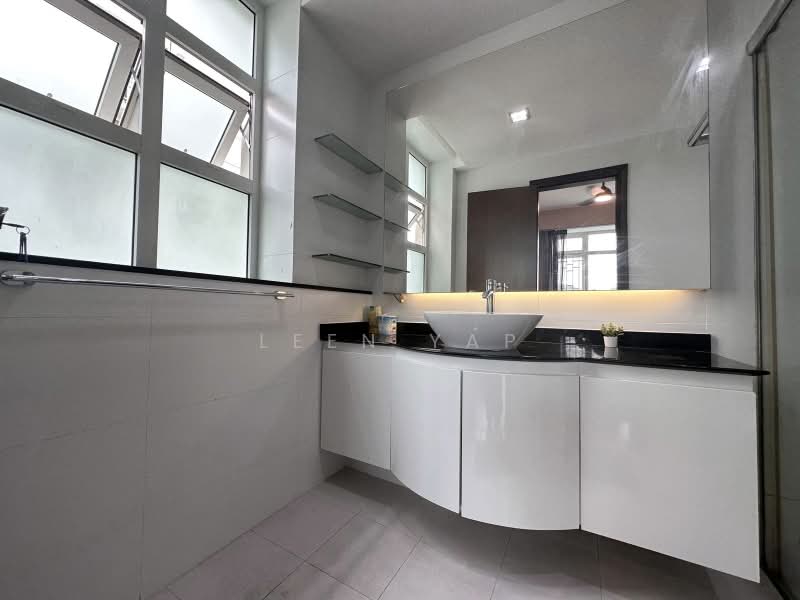 Summerhill, 52 Hume Avenue, Room Rental, 120 sqft, Condominium For Rent, by Leen Yap, 500192600 - Bathroom - PropertyGuru.com.sg