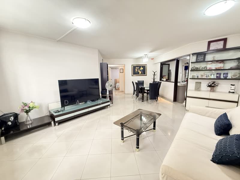 313 Shunfu Road, 313 Shunfu Road, 3 Bedrooms, 1,066 sqft, HDB Flat For Sale, by Darren Ong, 500192610 - Living Room - PropertyGuru.com.sg