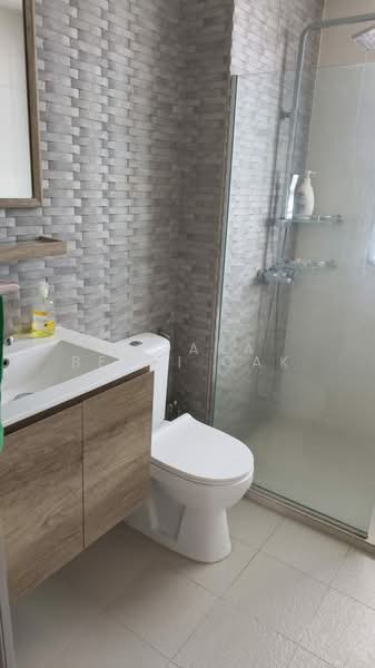 Pasir Panjang road, , Room Rental, 109 sqft, Terraced House For Rent, by Hajara Beevi Oak, 500192613 - Bathroom - PropertyGuru.com.sg