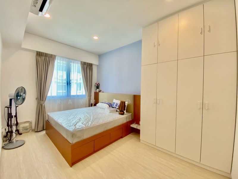 Crescendo Building, 17 Upper East Coast Road, 3 Bedrooms, 1,302 sqft, Apartment For Sale, by Raymond Koh, 500192620 - Bedroom 1 - PropertyGuru.com.sg