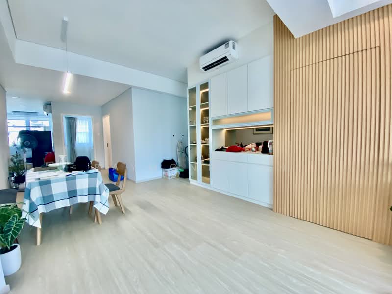 Crescendo Building, 17 Upper East Coast Road, 3 Bedrooms, 1,302 sqft, Apartment For Sale, by Raymond Koh, 500192620 - Living Room - PropertyGuru.com.sg