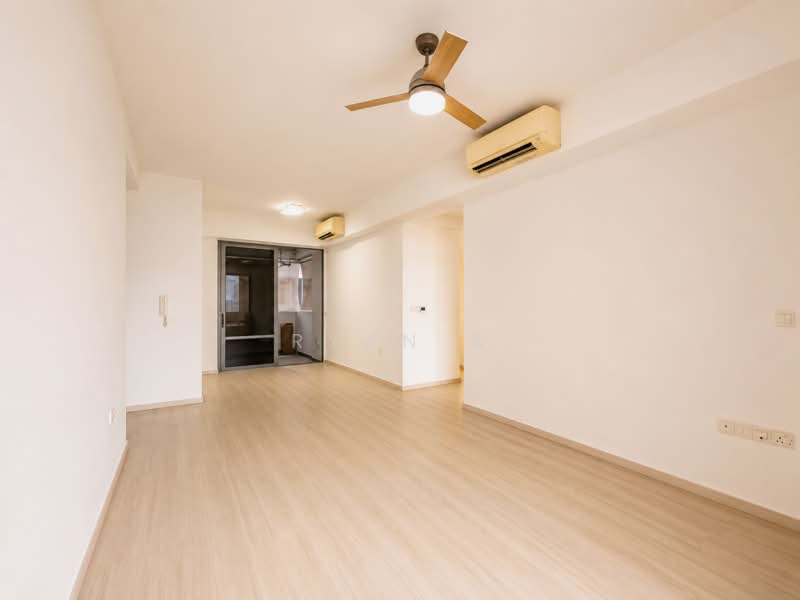 Arc at Tampines, Tampines Avenue 8, 4 Bedrooms, 1,292 sqft, Executive Condominium For Sale, by Ryan A, 500192622 - Living Room - PropertyGuru.com.sg