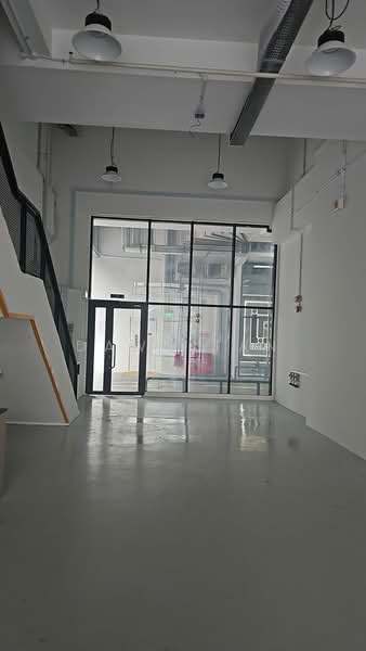 Inspace, 24 New Industrial Road, 2,347 sqft, Light Industrial (B1) For Rent, by Dawn Tan, 500192631 - Entrance - CommercialGuru.com.sg