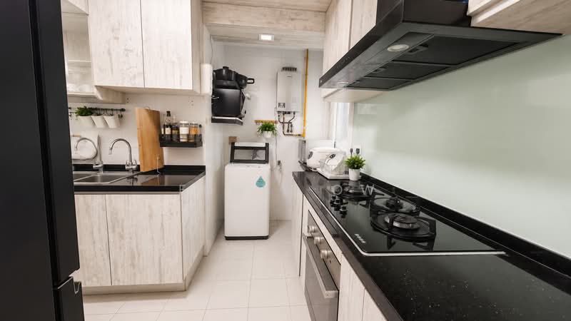 138C Lorong 1A Toa Payoh, 138C Lorong 1A Toa Payoh, 3 Bedrooms, 1,216 sqft, HDB Flat For Sale, by Edwin Ow, 500192632 - Kitchen - PropertyGuru.com.sg